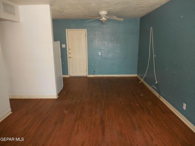 701 W YANDELL Drive 5, El Paso, TX 79902
