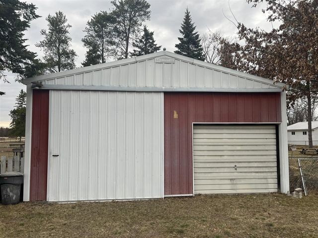 3942 Woods Road, Harrison, MI 48625