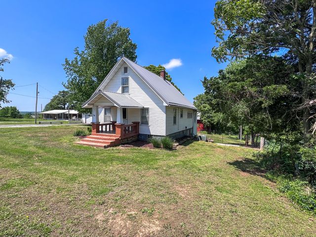 3173 Highway 123, Humansville, MO 65674