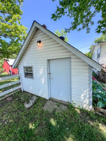 3173 Highway 123, Humansville, MO 65674