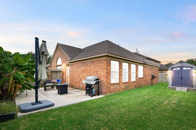 2802 Finwood Drive, Rosenberg, TX 77471
