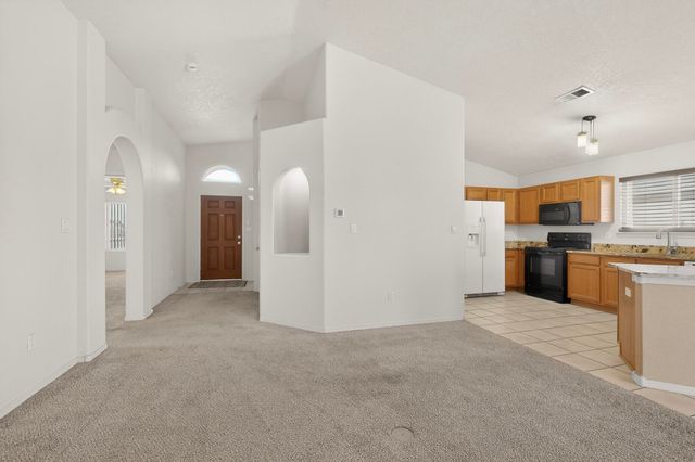 5824 Gemini Avenue NW, Albuquerque, NM 87114