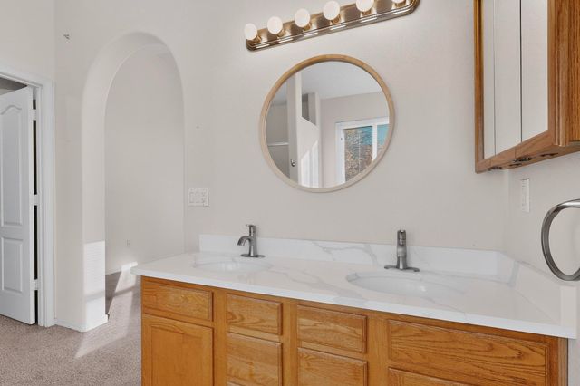 5824 Gemini Avenue NW, Albuquerque, NM 87114