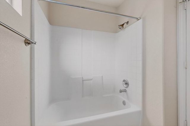 5824 Gemini Avenue NW, Albuquerque, NM 87114