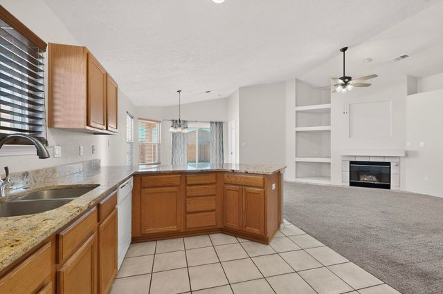 5824 Gemini Avenue NW, Albuquerque, NM 87114