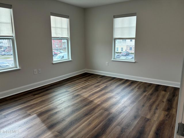 60 Weibel Avenue 1FL202, Saratoga Springs, NY 12866