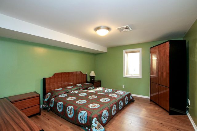 660 Lakewood Drive SW, Hutchinson, MN 55350