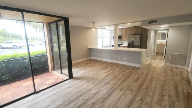 2255 Lindell Boulevard 4111, Delray Beach, FL 33444