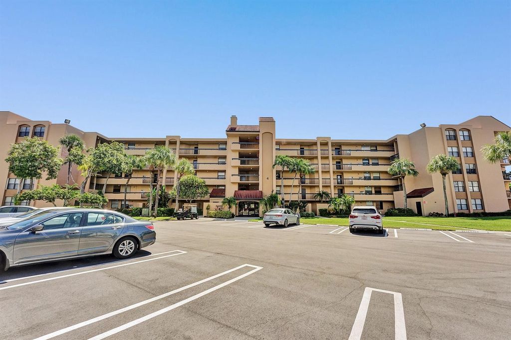 2255 Lindell Boulevard 4111, Delray Beach, FL 33444