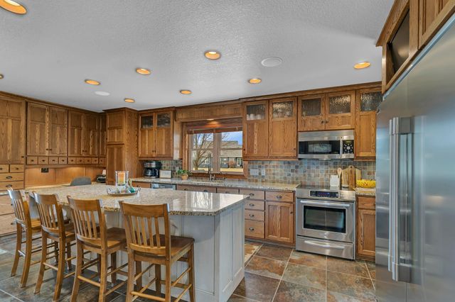 1201 Huntington Drive S, Sartell, MN 56377