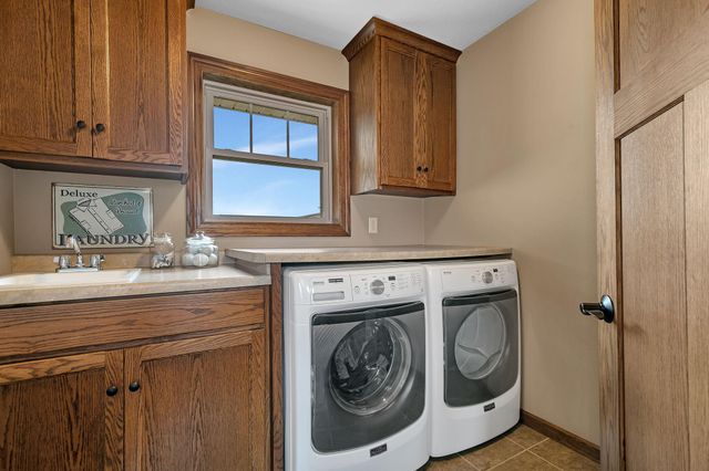 1201 Huntington Drive S, Sartell, MN 56377