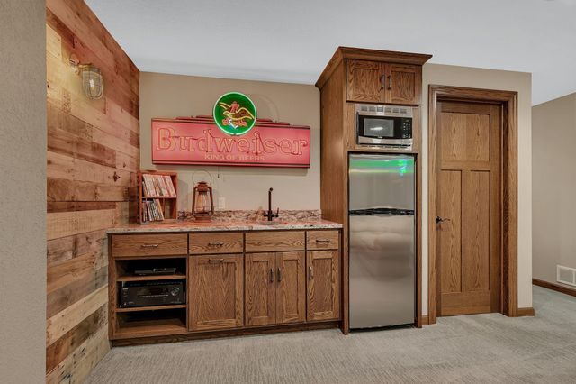 1201 Huntington Drive S, Sartell, MN 56377