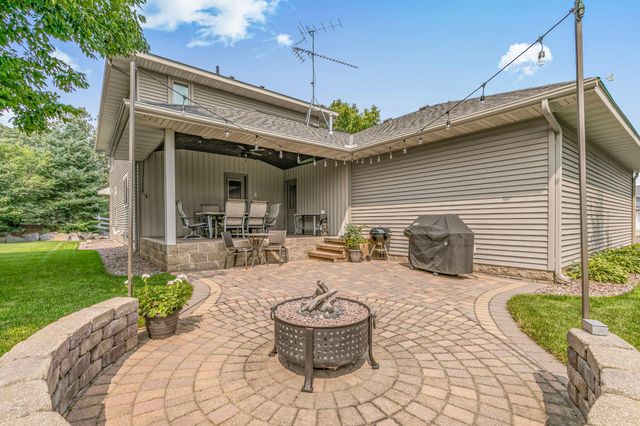 1201 Huntington Drive S, Sartell, MN 56377