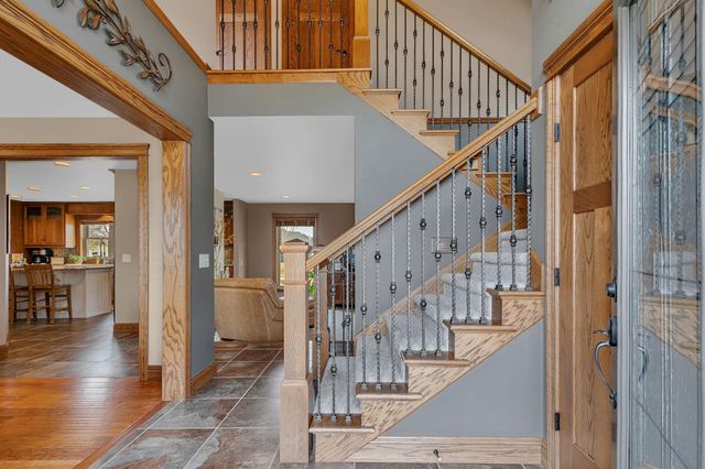 1201 Huntington Drive S, Sartell, MN 56377