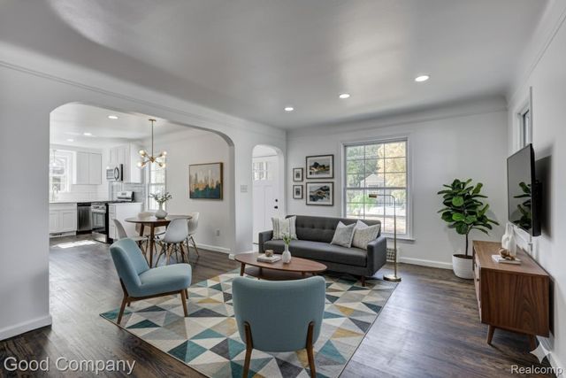 2716 Thomas Avenue, Berkley, MI 48072