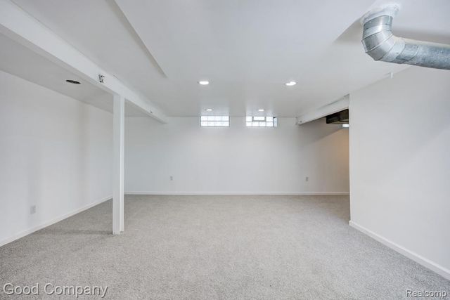 2716 Thomas Avenue, Berkley, MI 48072