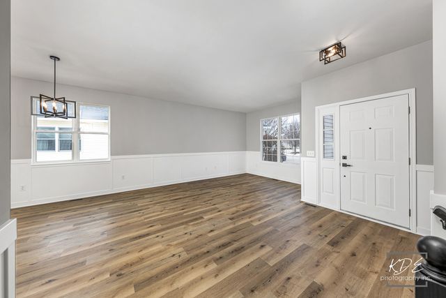 733 S Mecosta Lane, Romeoville, IL 60446