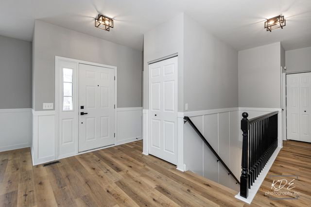 733 S Mecosta Lane, Romeoville, IL 60446