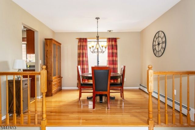24 Faesch Ct, Rockaway Twp., NJ 07866