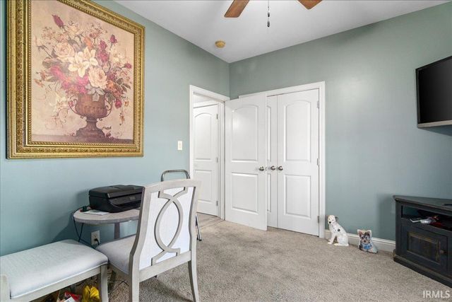 6022 Glen Oak Court, Newburgh, IN 47630