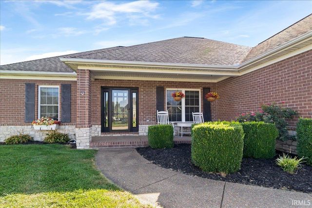 6022 Glen Oak Court, Newburgh, IN 47630