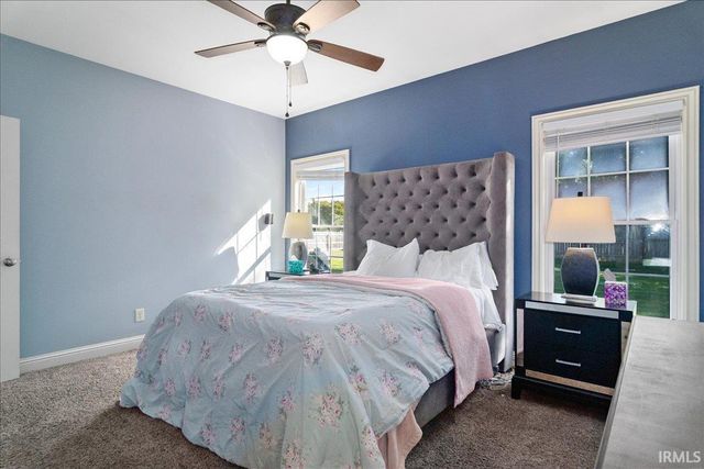 6022 Glen Oak Court, Newburgh, IN 47630