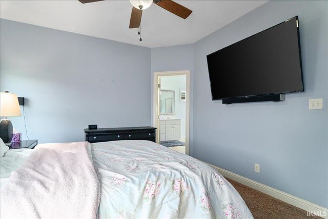 6022 Glen Oak Court, Newburgh, IN 47630
