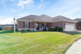 6022 Glen Oak Court, Newburgh, IN 47630