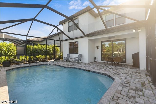 7245 Wilton DR, Naples, FL 34109