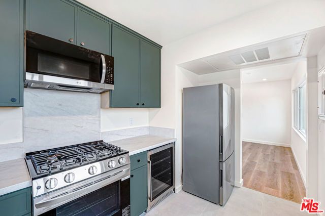 16185 W Sunset Blvd 1, Pacific Palisades (los Angeles), CA 90272
