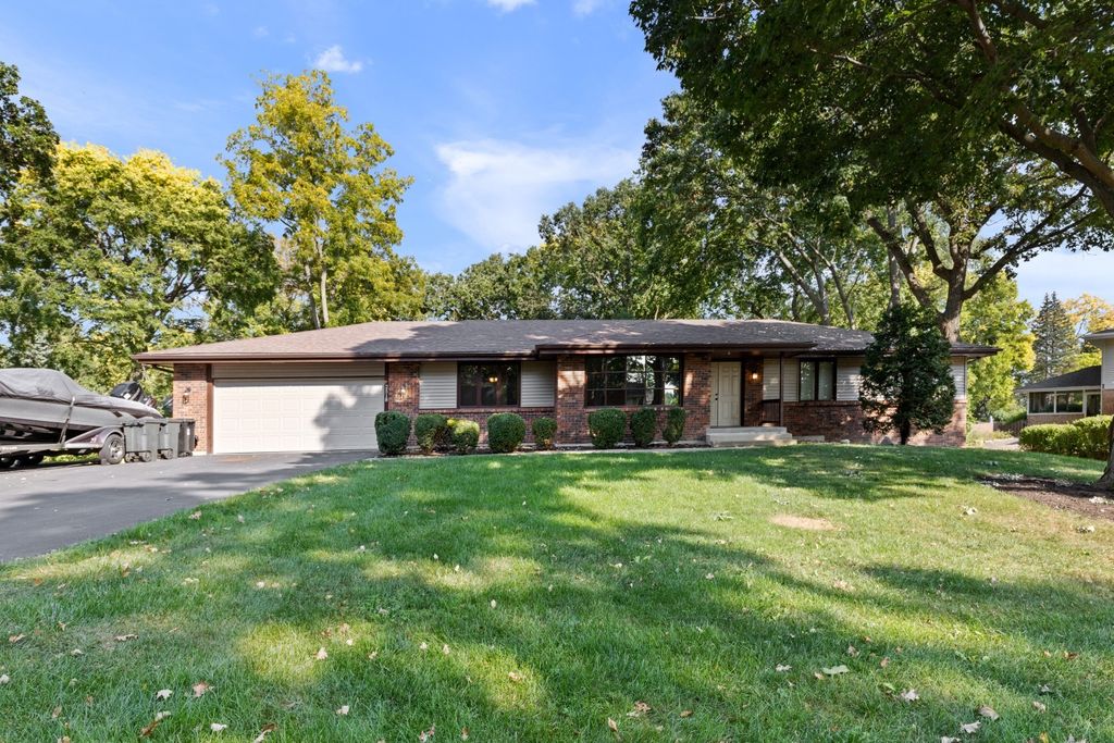 2518 Mandrake Drive, Rockford, IL 61108