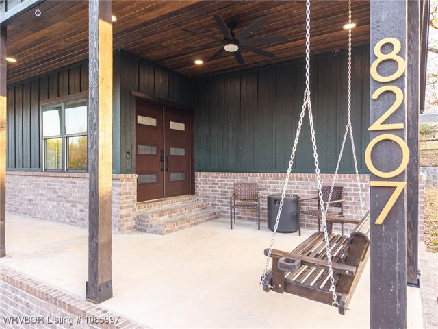 8207 Ouachita Drive, Hackett, AR 72937