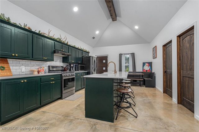 8207 Ouachita Drive, Hackett, AR 72937