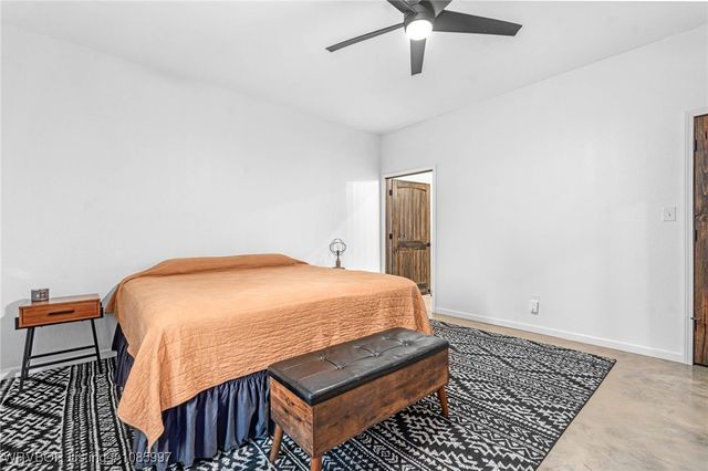 8207 Ouachita Drive, Hackett, AR 72937