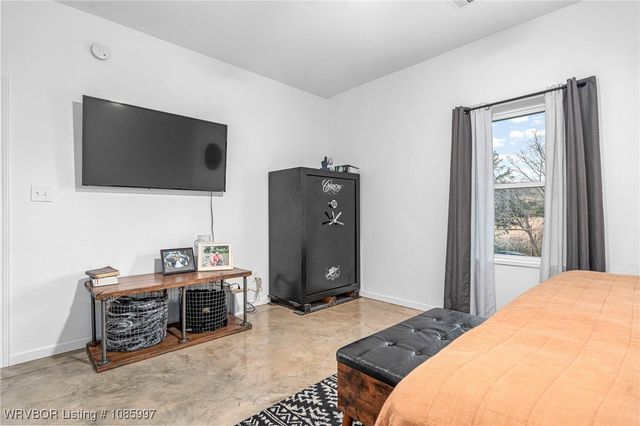 8207 Ouachita Drive, Hackett, AR 72937