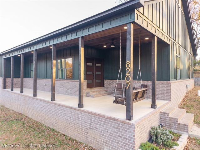 8207 Ouachita Drive, Hackett, AR 72937