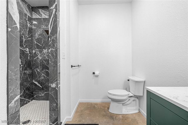 8207 Ouachita Drive, Hackett, AR 72937