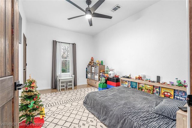 8207 Ouachita Drive, Hackett, AR 72937