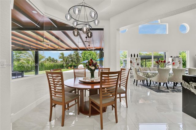 12301 NW 18th St, Plantation, FL 33323