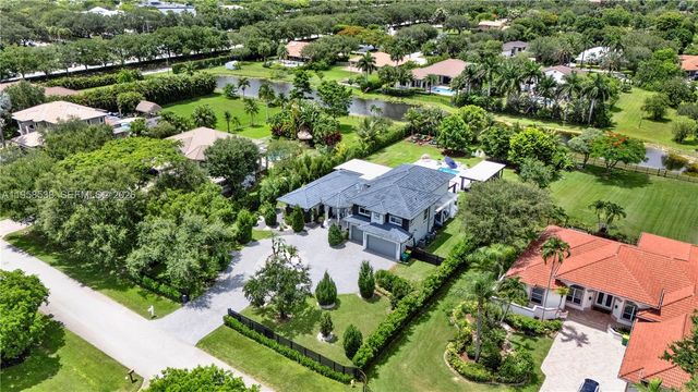 12301 NW 18th St, Plantation, FL 33323