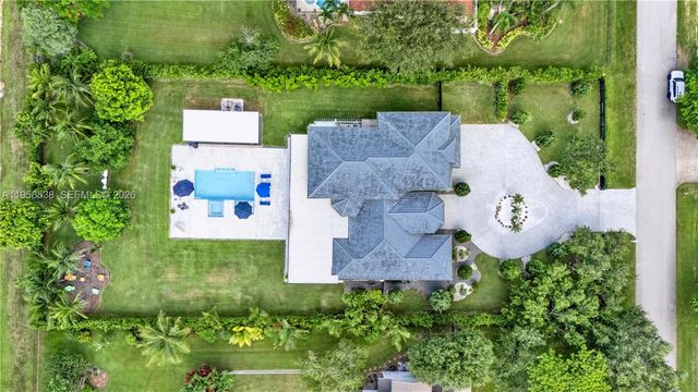 12301 NW 18th St, Plantation, FL 33323