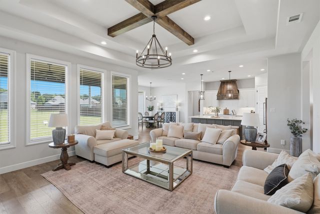 1525 Blue Lake Drive, Burleson, TX 76058