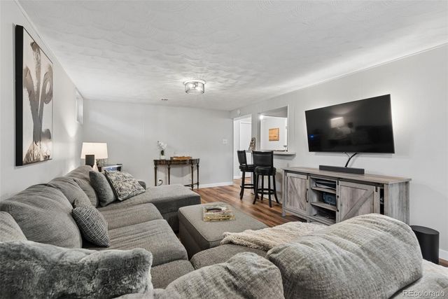 3148 E Maplewood Avenue, Centennial, CO 80121