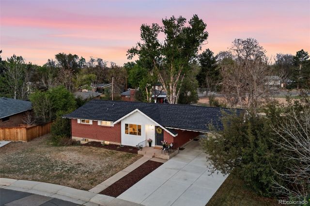 3148 E Maplewood Avenue, Centennial, CO 80121