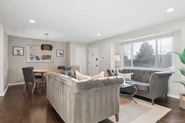 3148 E Maplewood Avenue, Centennial, CO 80121