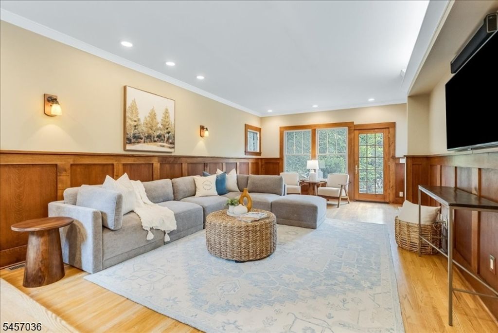 44 Dodd St, Montclair Twp., NJ 07042 — photo 5