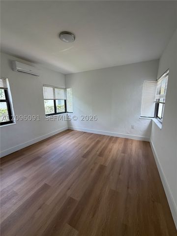 539 NE 82nd Ter 5, Miami, FL 33138