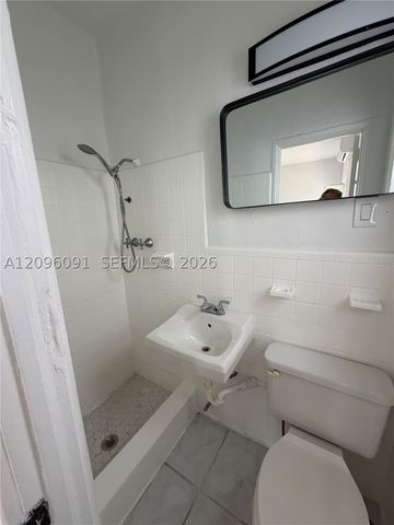 539 NE 82nd Ter 5, Miami, FL 33138