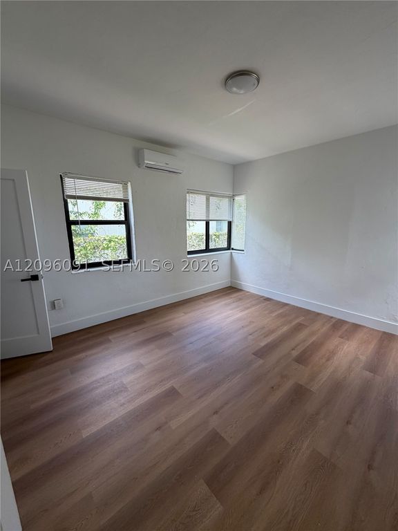 539 NE 82nd Ter 5, Miami, FL 33138