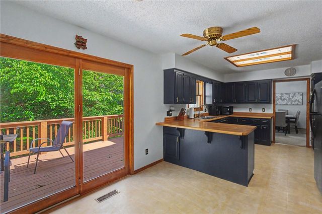 23 Elizabeth Drive, Bella Vista, AR 72715